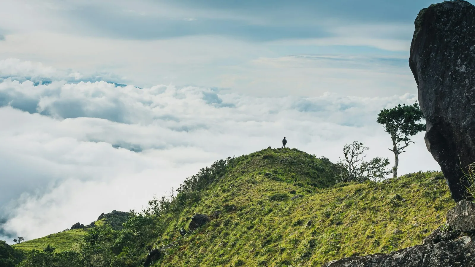 Green ridge above the clouds in the Boquete highlands, Chiriquí